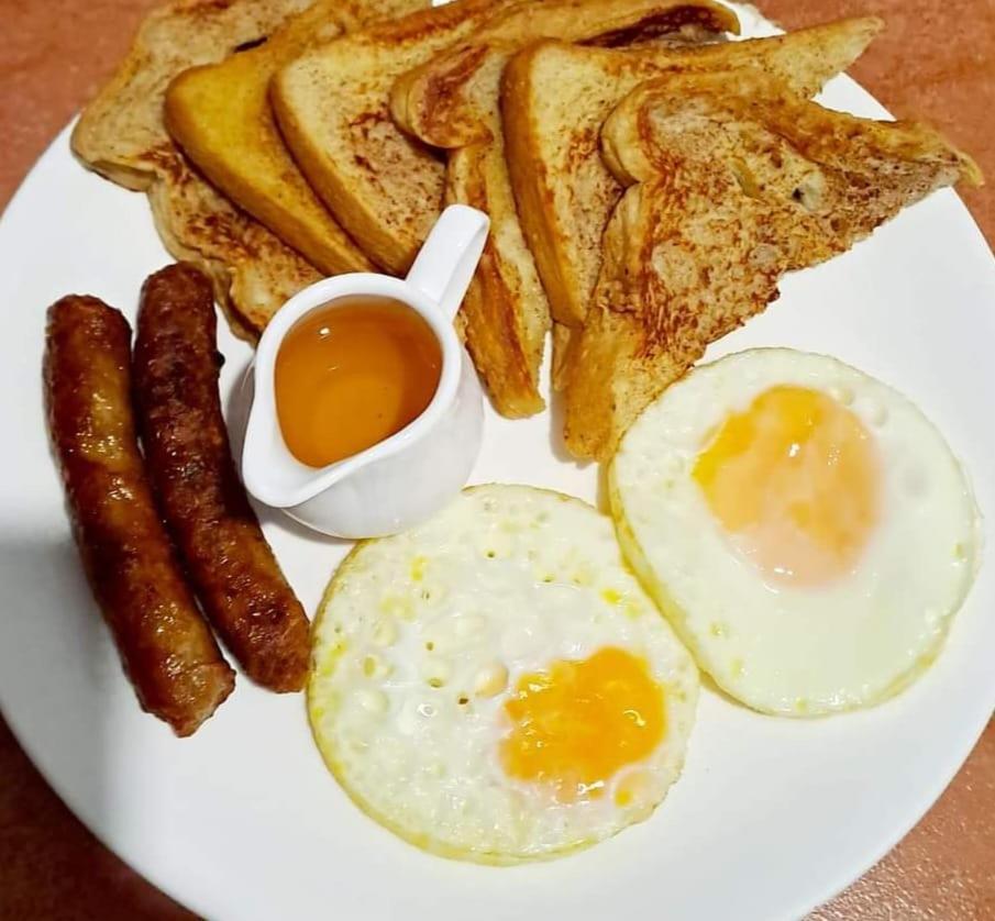 פונטה גורדה Saint Charles Inn, Belize Central America מראה חיצוני תמונה